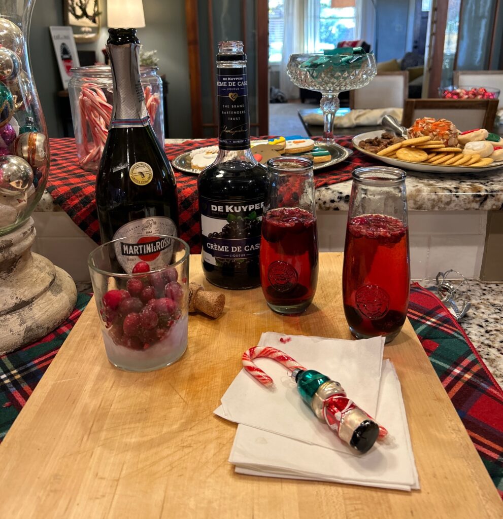 Perfect Kir Royale Holiday Cocktail Recipe